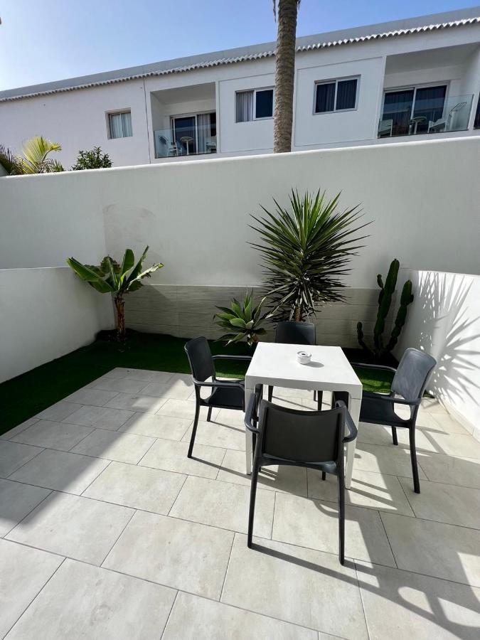 Corralejo Bristol Terrace Apartment Con Giardino Privato Esterno Exteriér fotografie