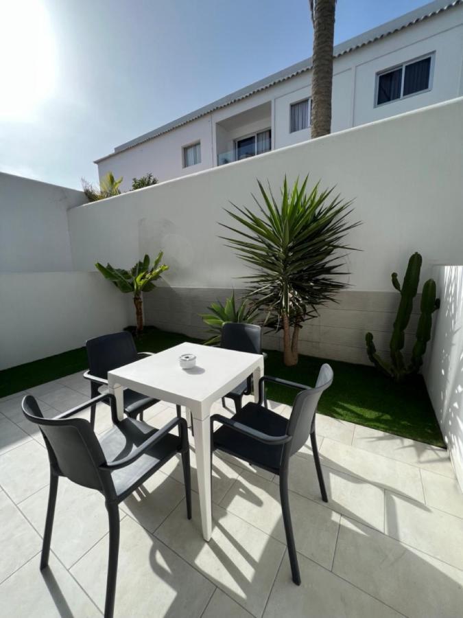 Corralejo Bristol Terrace Apartment Con Giardino Privato Esterno Exteriér fotografie